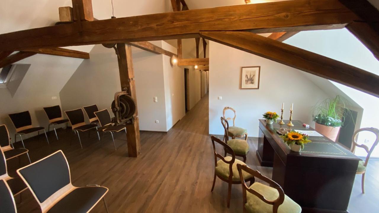 Buergerhausloewen Hotel Philippsburg Eksteriør billede